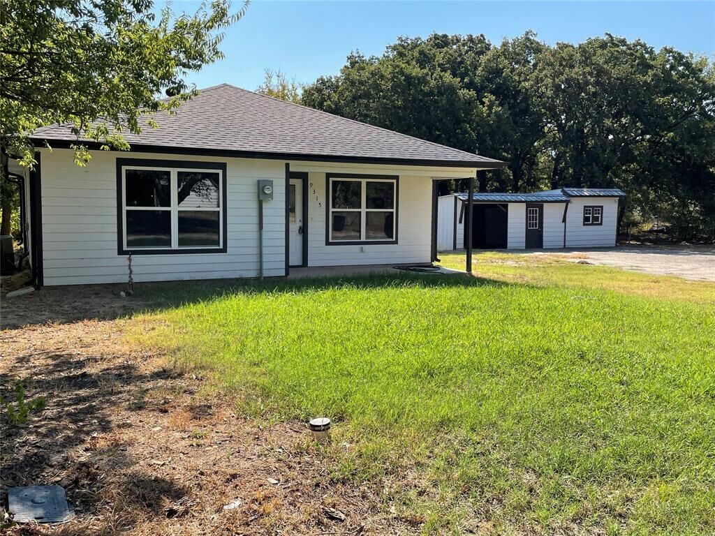 Property Photo: 9315 Lynda Lane TX 75474