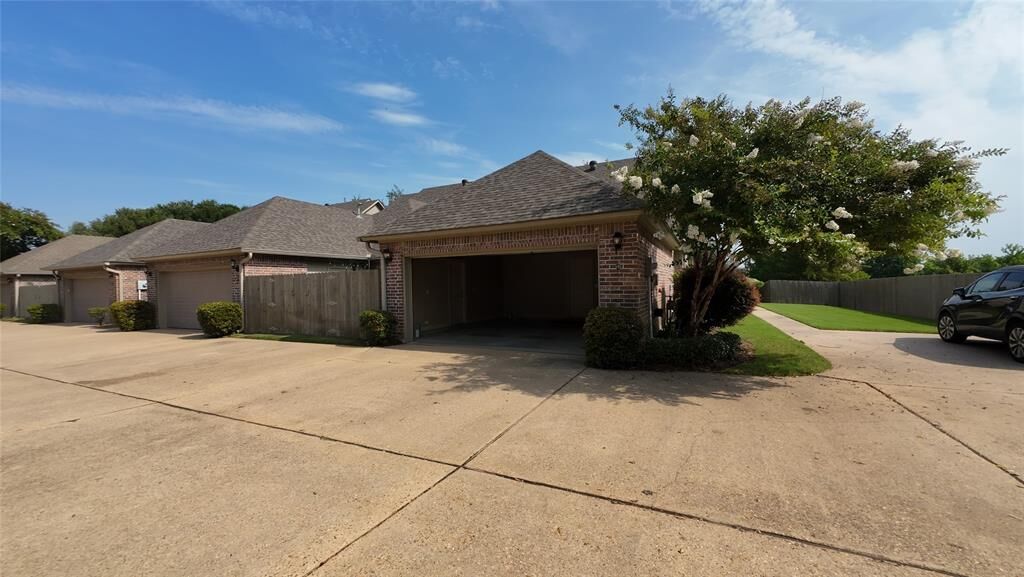 Property Photo: 2050 Stockwell Road 4 LA 71111