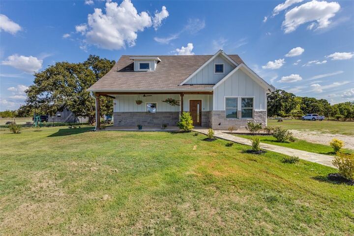 Property Photo: 357 Private Road 7782 TX 75169