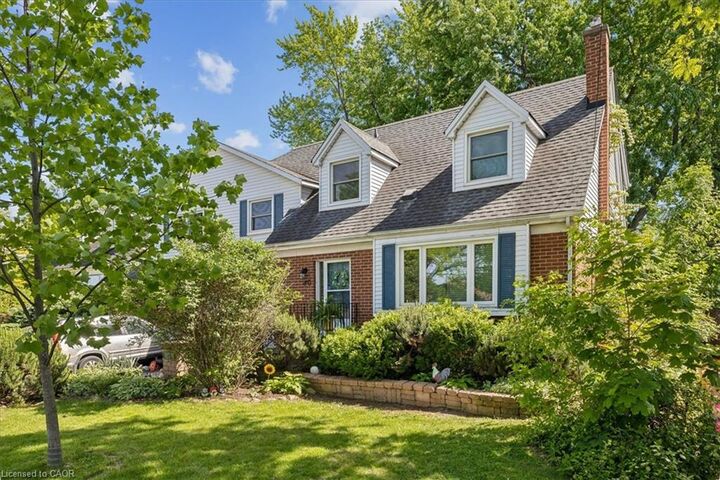 Property Photo:  80 Maclennan Avenue  ON L8V 1X6 