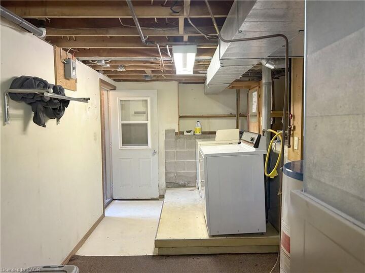 Property Photo:  100 - 102 Stanley Street  ON N3Y 1M4 