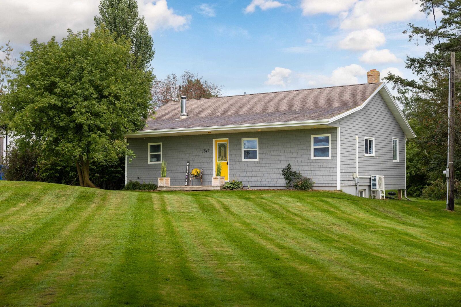 Property Photo:  1847 Colville Road  PE C0A 1H3 