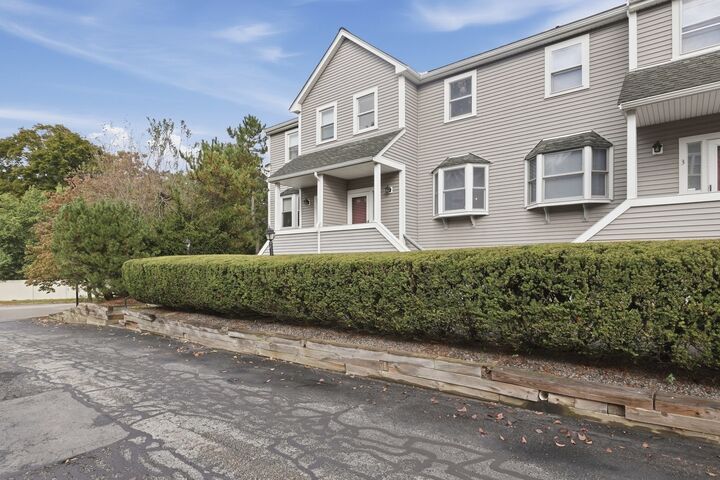 Property Photo:  2 Summerville Road 2  MA 02035 
