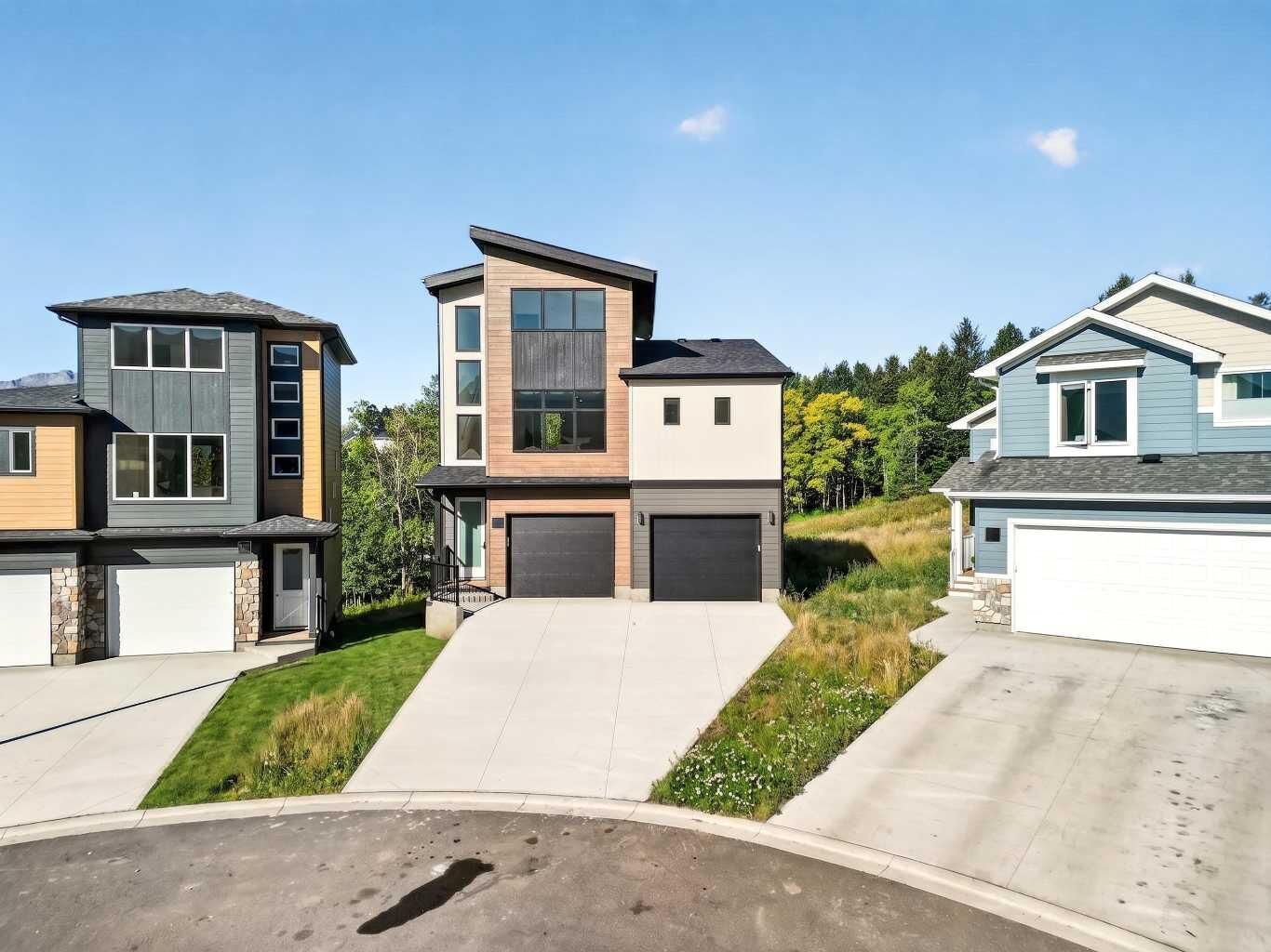 Property Photo:  8603 25 Avenue  AB T0K 0M0 