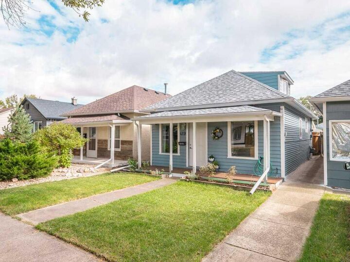 Property Photo: 419 12B Street N AB T1H 2L3