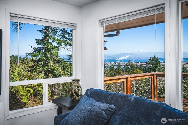 Property Photo: 6599 Whistle Lake Terrace WA 98221