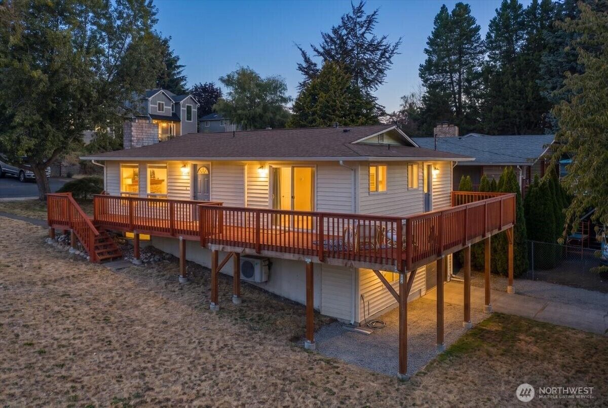 Property Photo: 1351 S Highland Avenue WA 98465