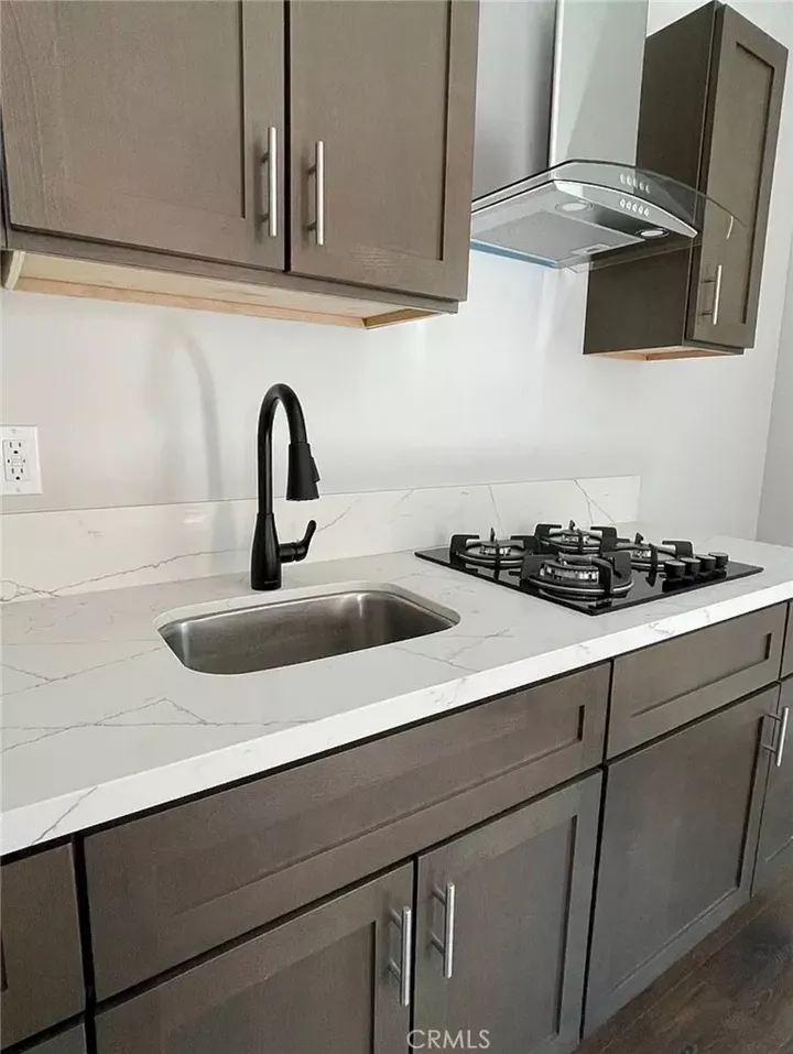 Property Photo: 4011 W 60th CA 90043
