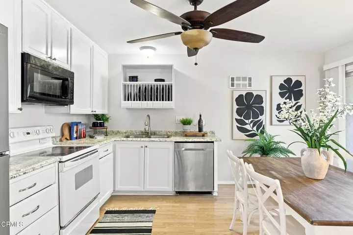 Property Photo:  229 S Ventura Road 108  CA 93041 
