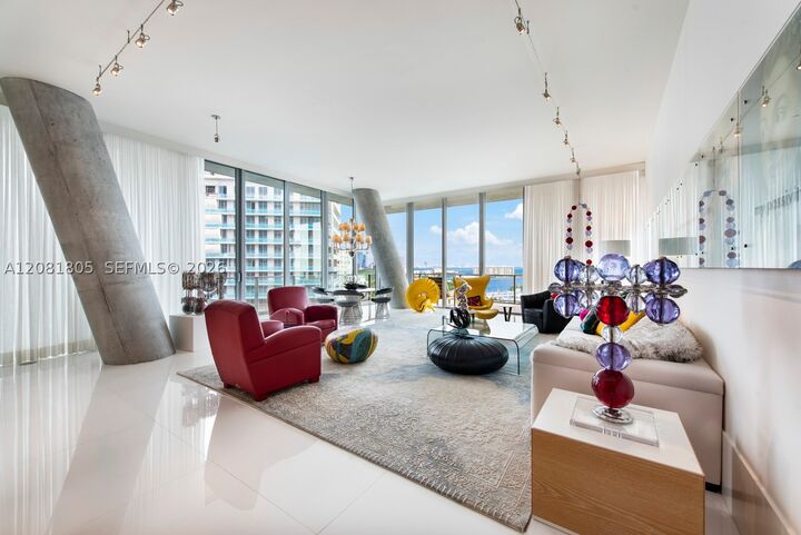 Property Photo: 2675 S Bayshore Dr 1601S FL 33133