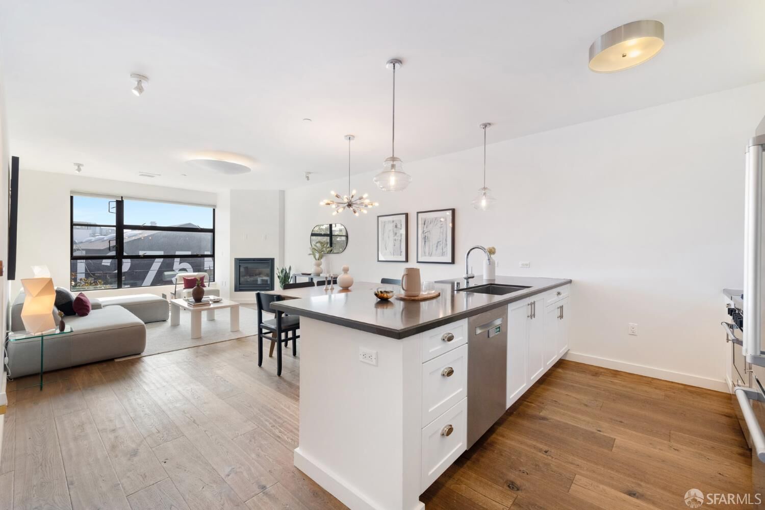 Property Photo:  1260 Minnesota Street 104  CA 94107 