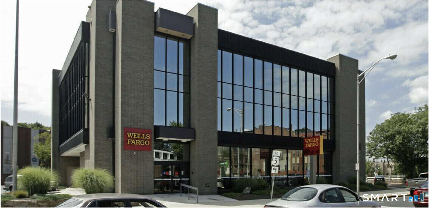 Property Photo:  43 East Main Street  CT 06450 