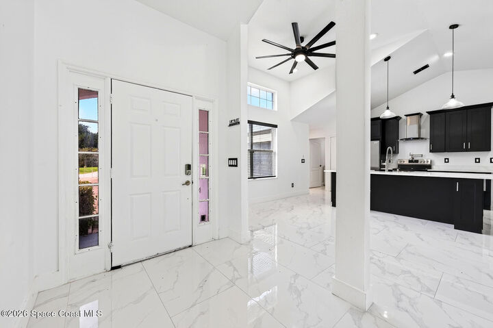 Property Photo: 1448 Hollyhock Street FL 32725
