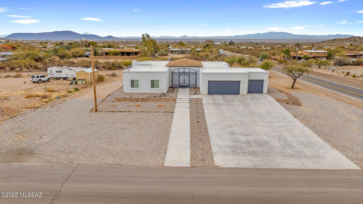 Property Photo: 6585 W Michigan Street AZ 85735