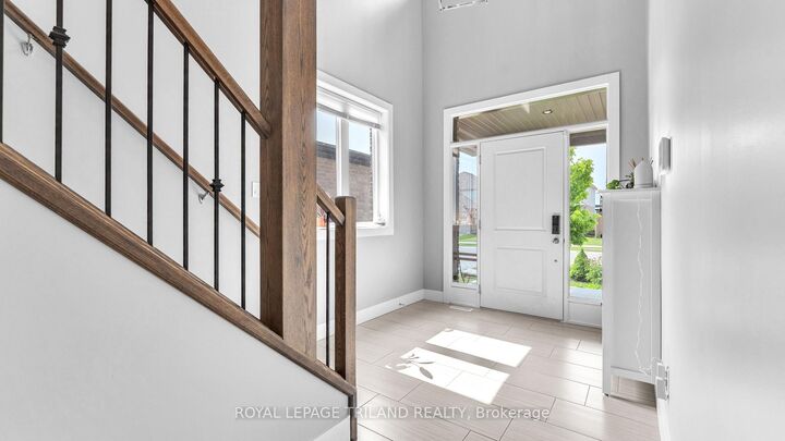 Property Photo: 500 Sophia Crescent ON N6H 5L4
