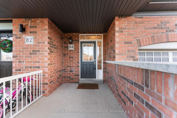 Property Photo:  84 Fortis Crescent  ON L3Z 2A6 