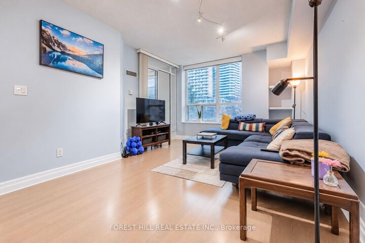Property Photo:  70 Alexander Street 305  ON M4Y 3B6 