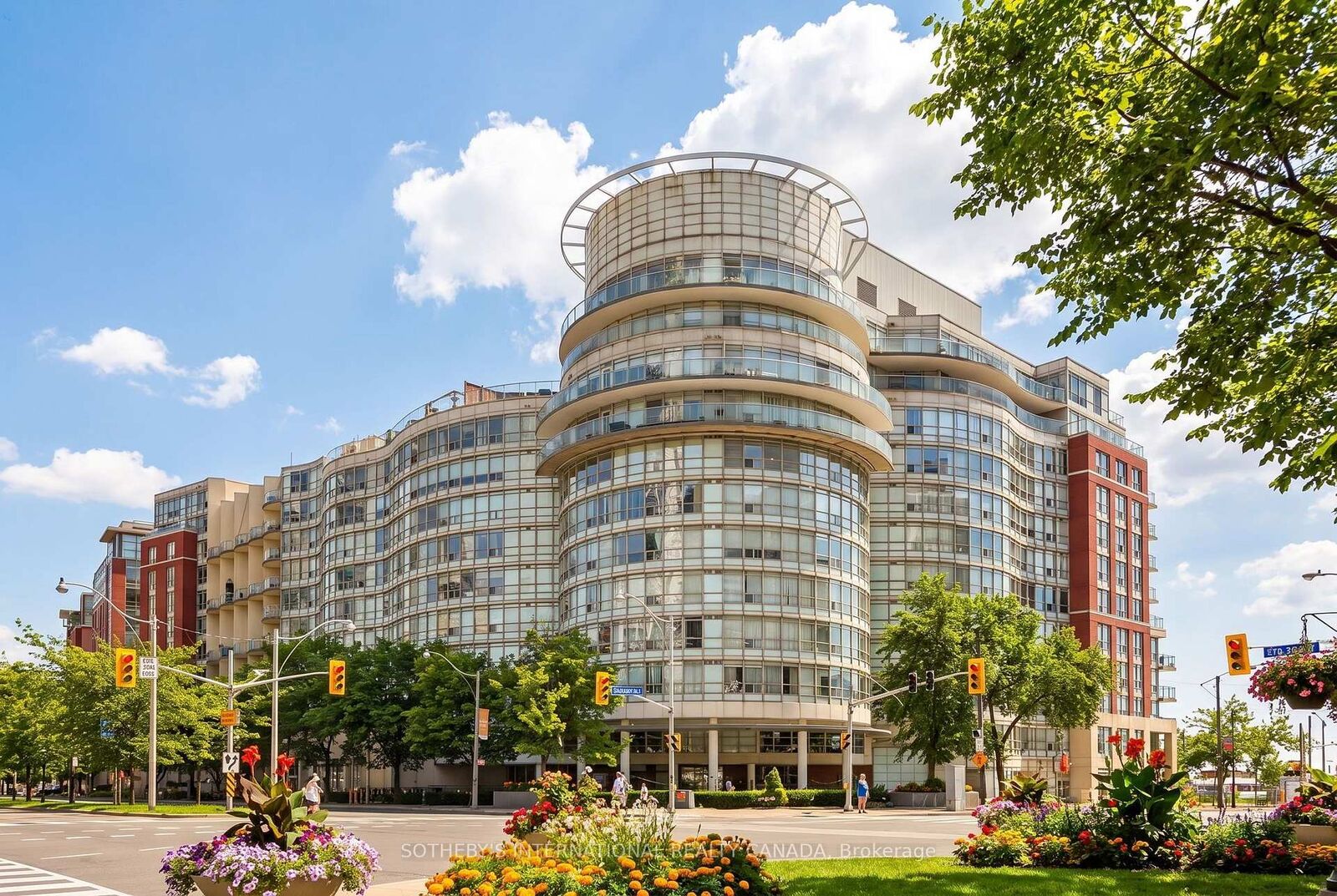 Property Photo:  550 Queens Quay W 906  ON M5V 3M8 