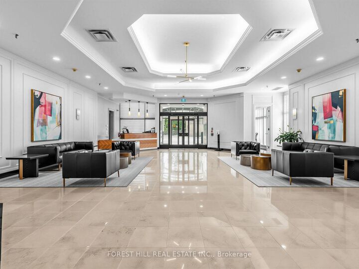Property Photo: 8 Hillcrest Avenue 1206 ON M2N 6Y6
