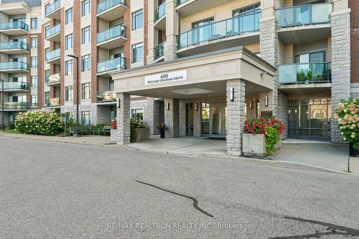 Property Photo:  400 William Graham Drive 208  ON L4G 1L7 