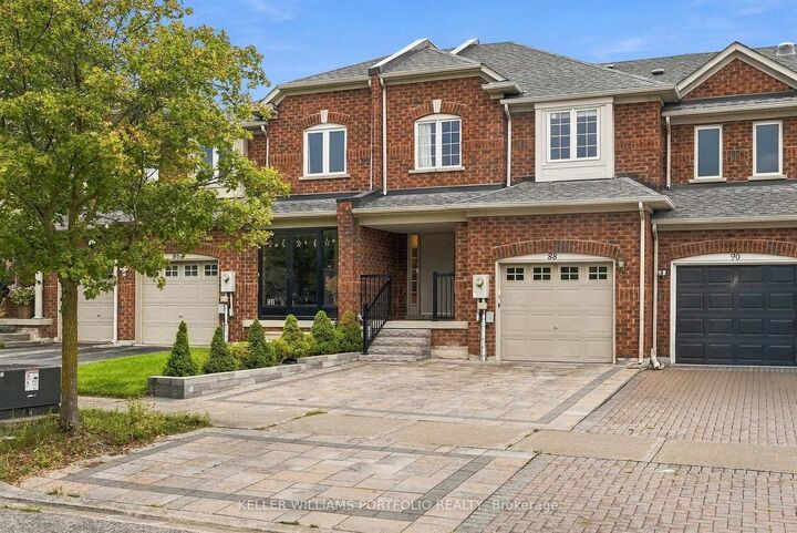 Property Photo:  88 Matteo David Drive  ON L4S 2S9 
