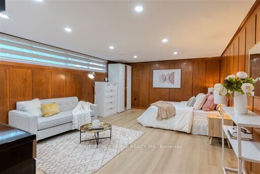 Property Photo: 201 Goddard Street Lower B ON M3H 5E7