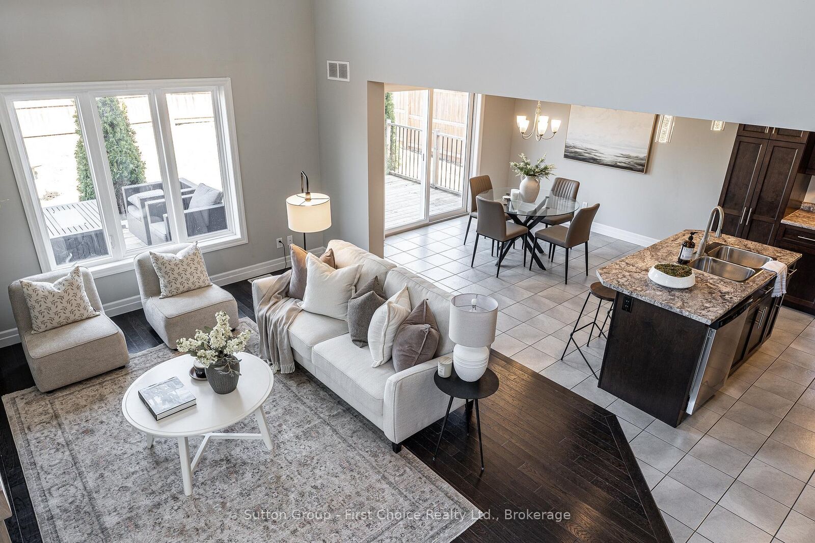 Property Photo:  59 Bradshaw Drive  ON N5A 0E2 