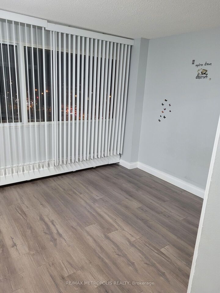 Property Photo: 735 Don Mills Road 704 ON M3C 1S9