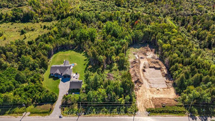 Property Photo:  6248 Nick Adams Road  ON K4P 1H2 