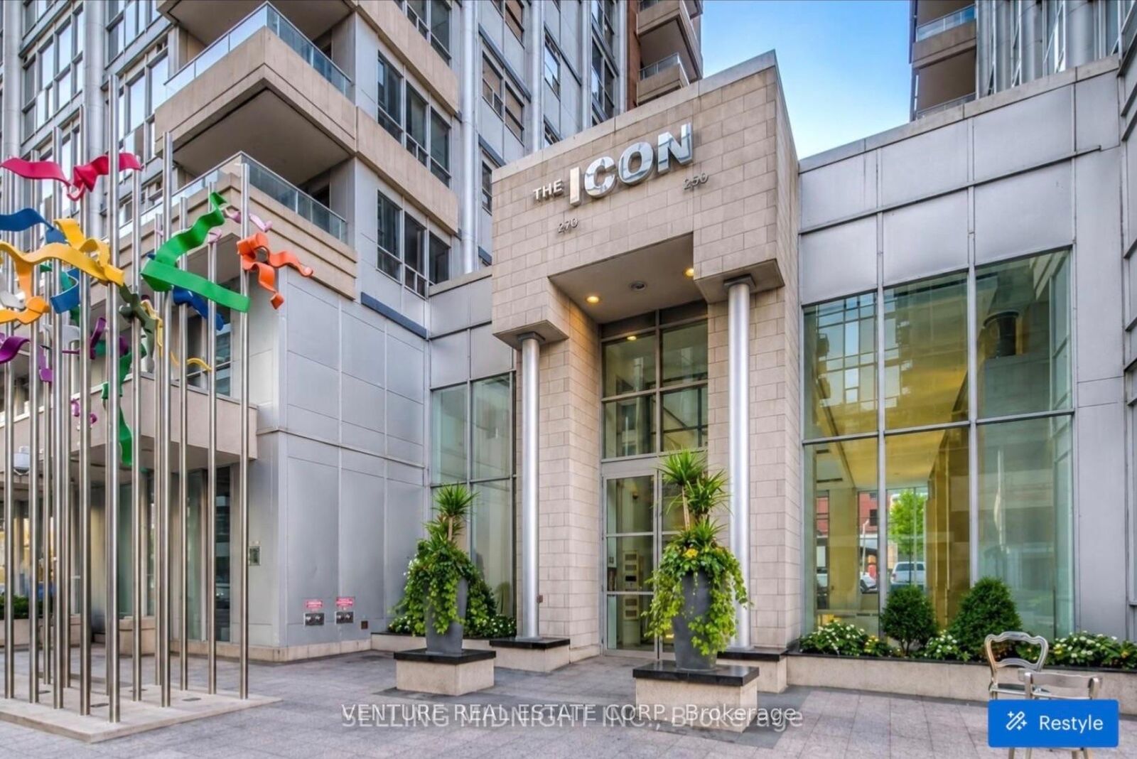 Property Photo:  250 Wellington Street W 431  ON M5V 3P6 