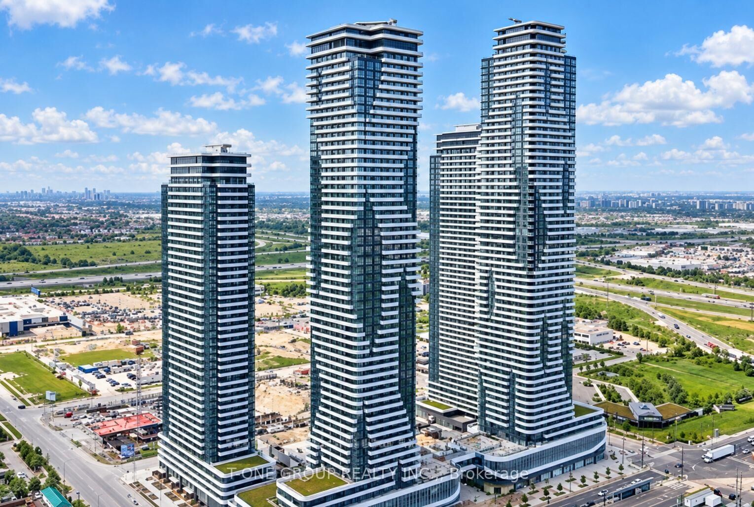 Property Photo:  225 Commerce Street 5803  ON L4K 0R1 