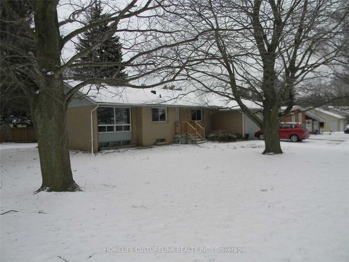Property Photo:  776 Grace Street Main Fl  ON L3Y 2L3 