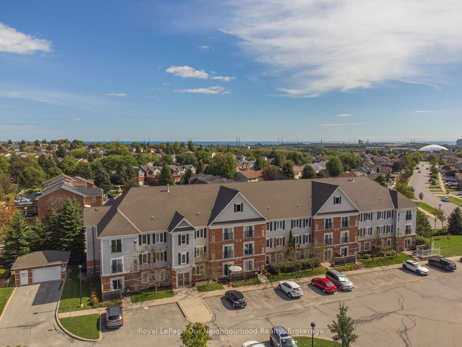 Property Photo:  106 Aspen Springs Drive 203  ON L1C 5N7 