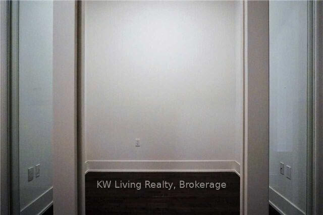 Property Photo:  39 Queens Quay E 1117  ON M5E 0A5 