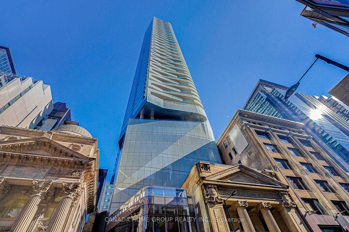 Property Photo: 197 Yonge Street 3605 ON M5B 0C1