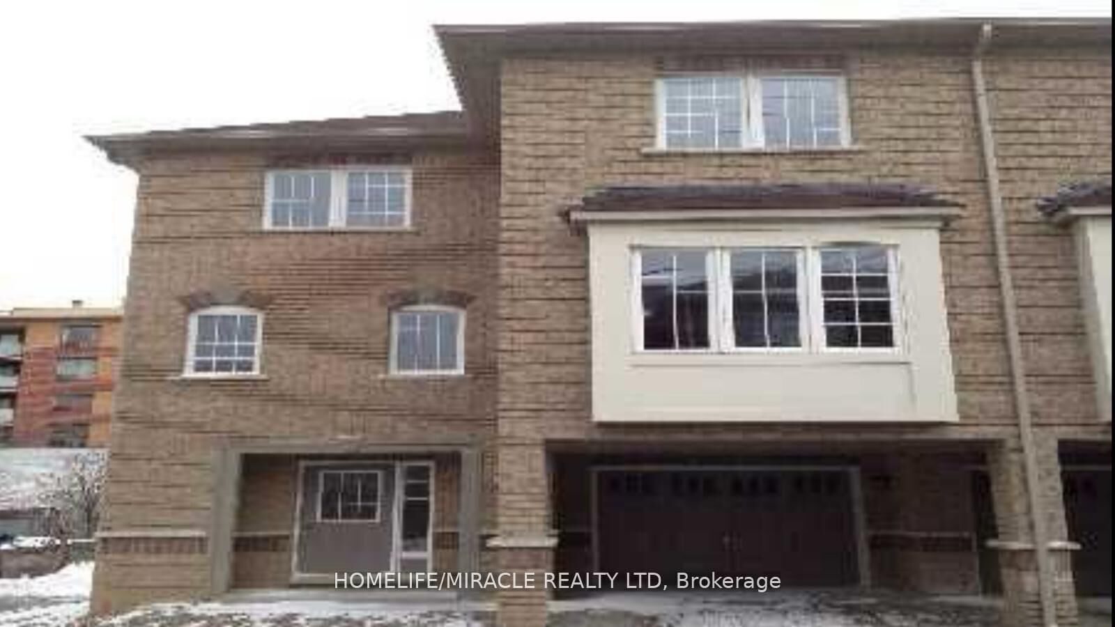 Property Photo:  13 Vasto Lane  ON M1M 0C6 