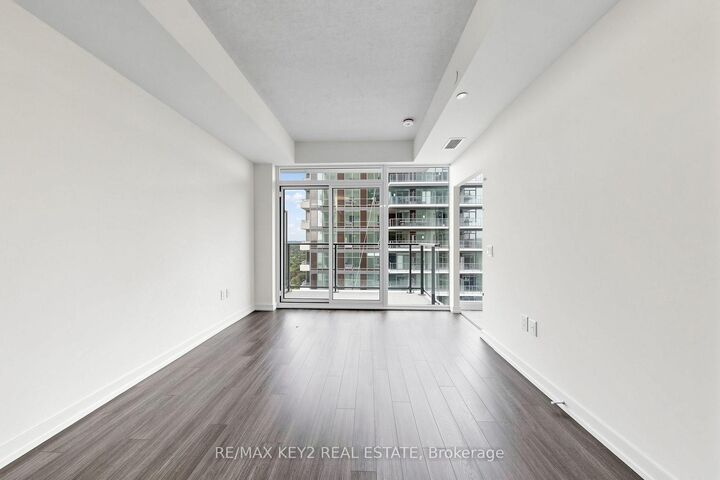 Property Photo: 4010 Eglinton Avenue W 2316 ON M9A 0G5