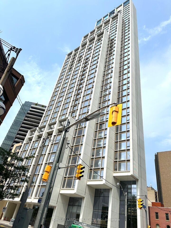 Property Photo:  1315 Bay Street 1701  ON M5R 0E4 