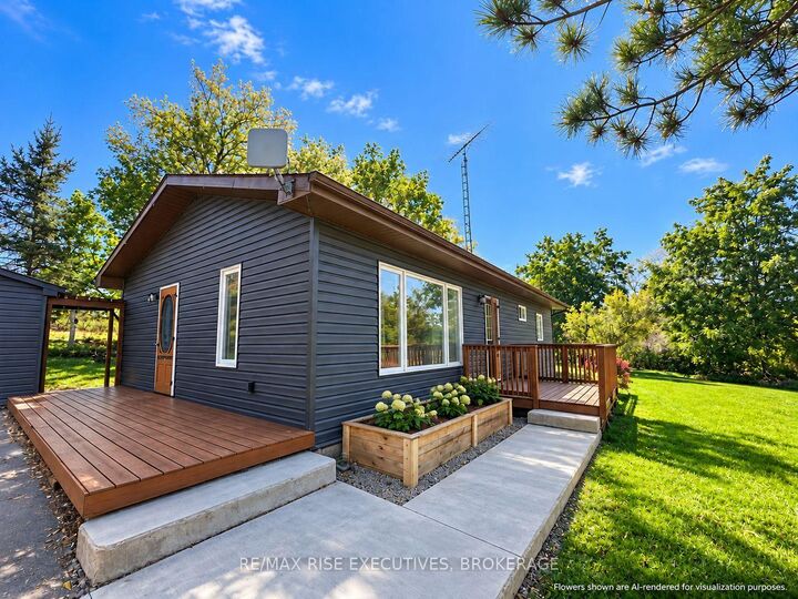 Property Photo:  434 County Rd 9 N/A  ON K7R 3K8 