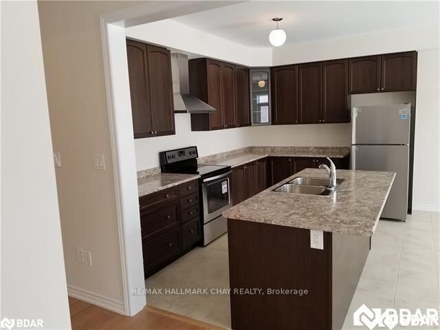 Property Photo: 232 Brownley Lane ON L3W 0P7