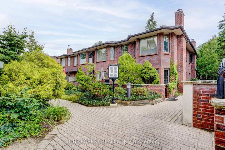 Property Photo: 152 Albert Street ON N6A 1M6
