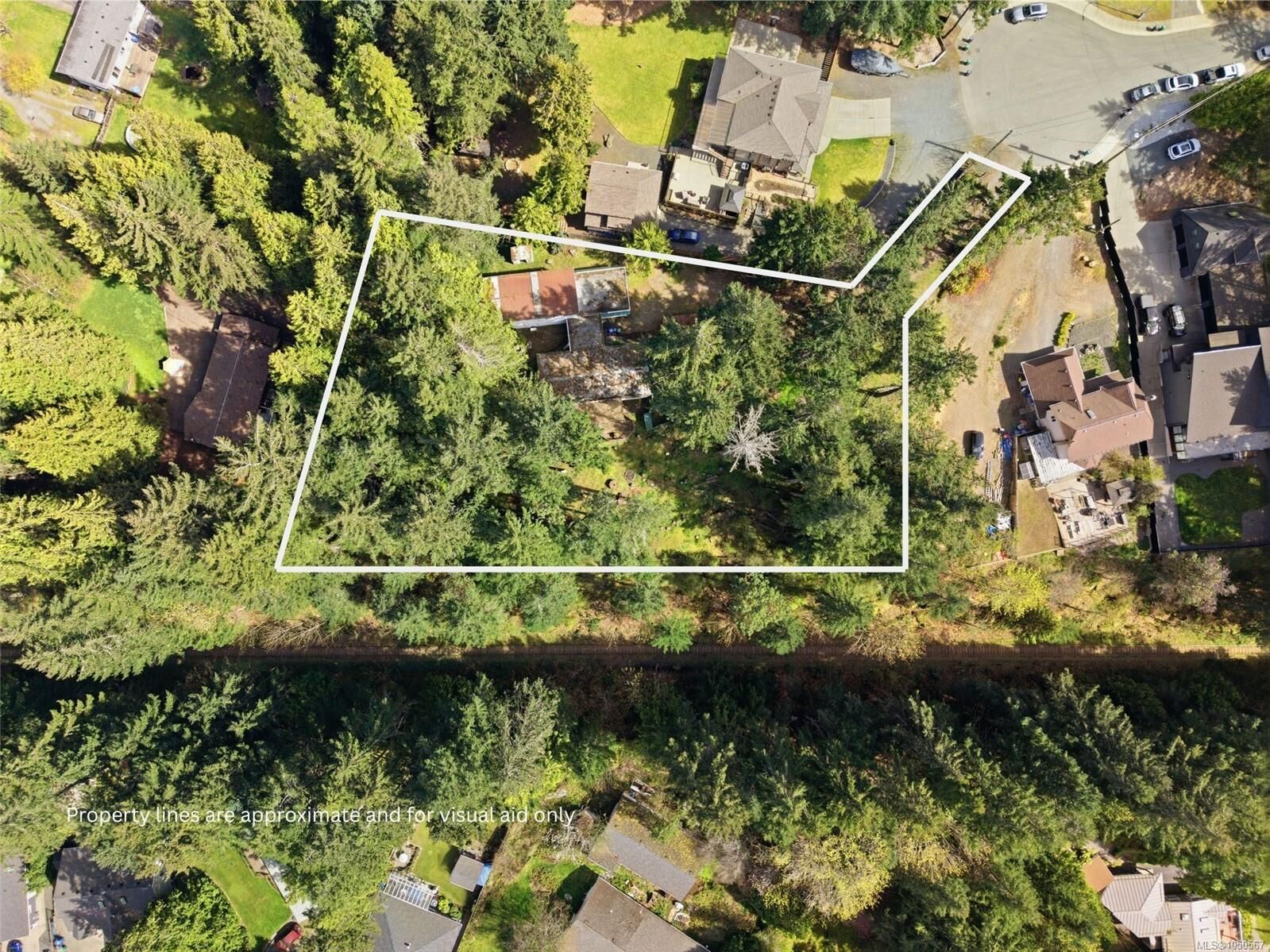 Property Photo:  69 Lake Pl  BC V9T 5S1 