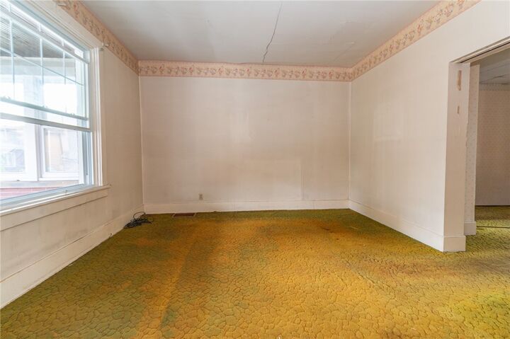 Property Photo:  1117 Highland St  PA 15084 