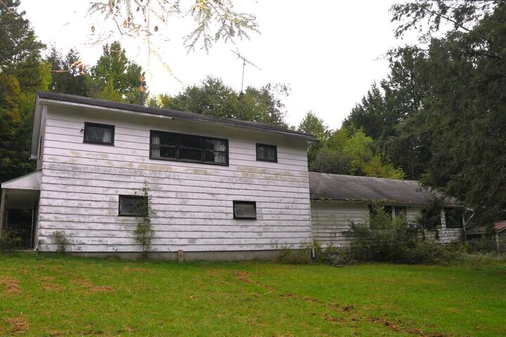 Property Photo:  293 Smokey Hill Road  PA 16353 