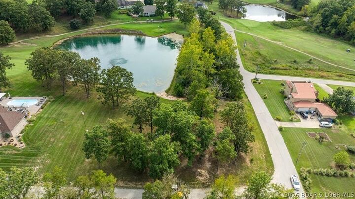Better Homes and Gardens Real Estate Kansas City Homes - Plaza/Kansas City Office