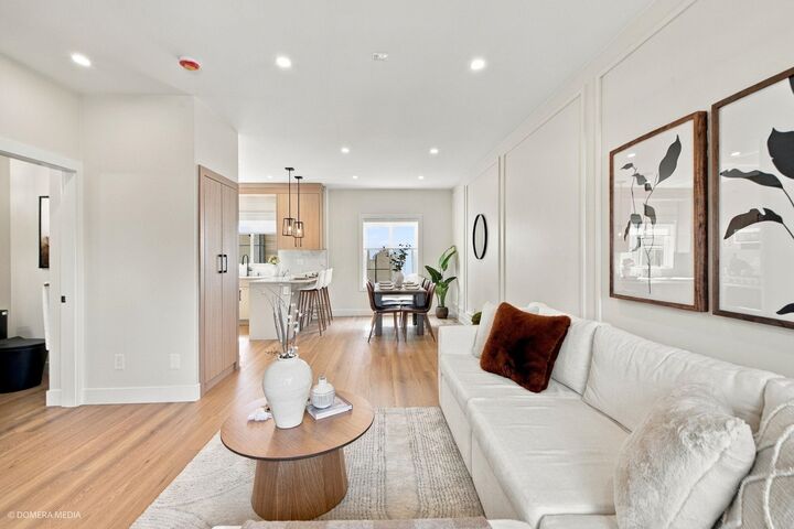 Property Photo:  17432 58 Avenue 9  BC V3S 1L2 