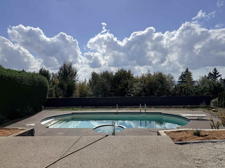 Property Photo:  1480 Tyrol Road  BC V6S 0L6 
