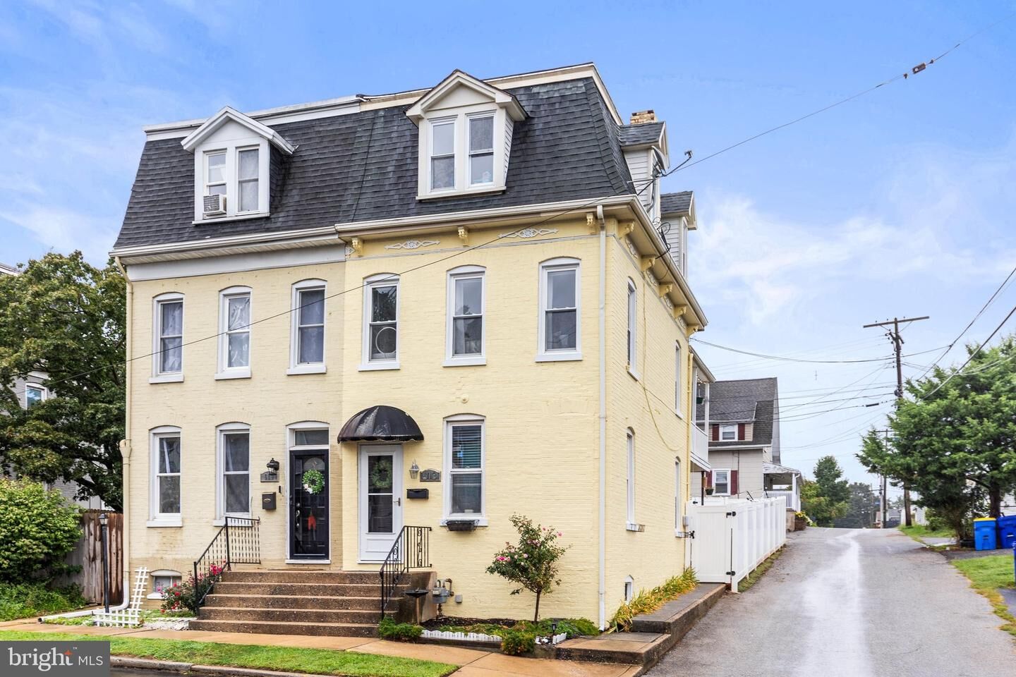 Property Photo:  613 Ridge Avenue  PA 17403 