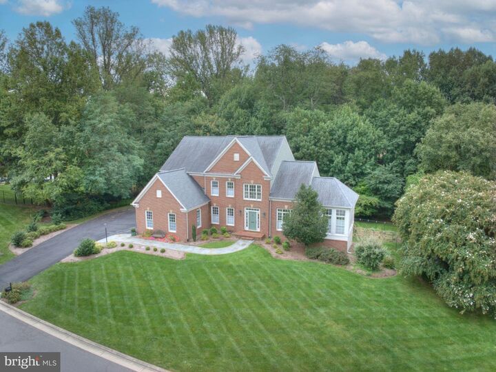Property Photo:  11689 Caris Glenne Drive  VA 20170 