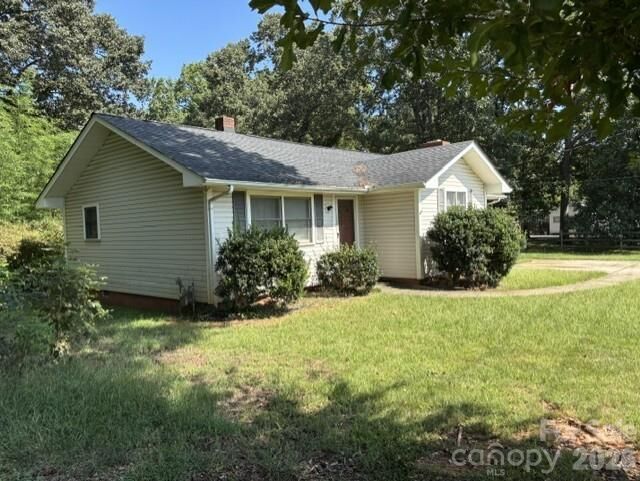 Property Photo:  7331 Mallard Creek Road  NC 28262 